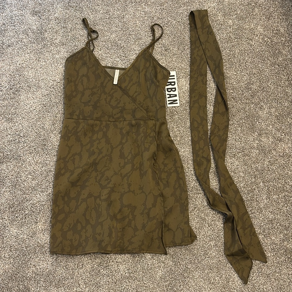 Urban Outfitters Snake Print Romper - Picture 3 of 5